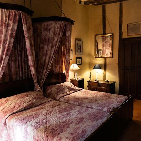 Louerre Manoir Du Bois Noblet B&B 외부 사진