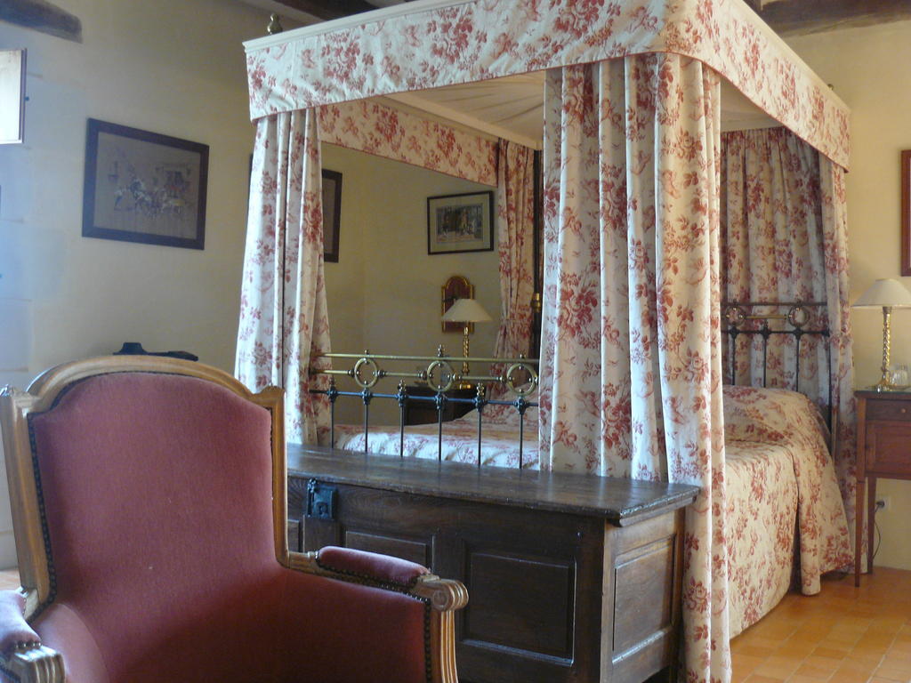 Louerre Manoir Du Bois Noblet B&B 객실 사진