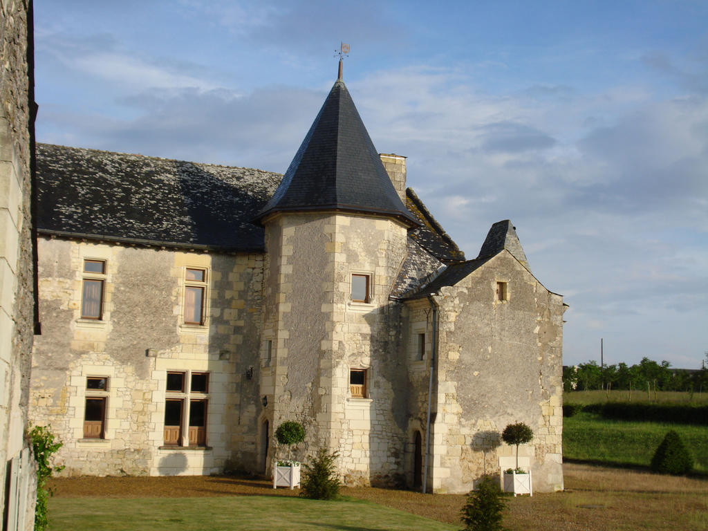 Louerre Manoir Du Bois Noblet B&B 외부 사진