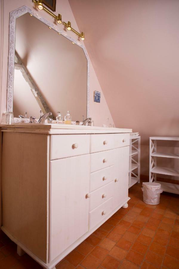 Louerre Manoir Du Bois Noblet B&B 외부 사진