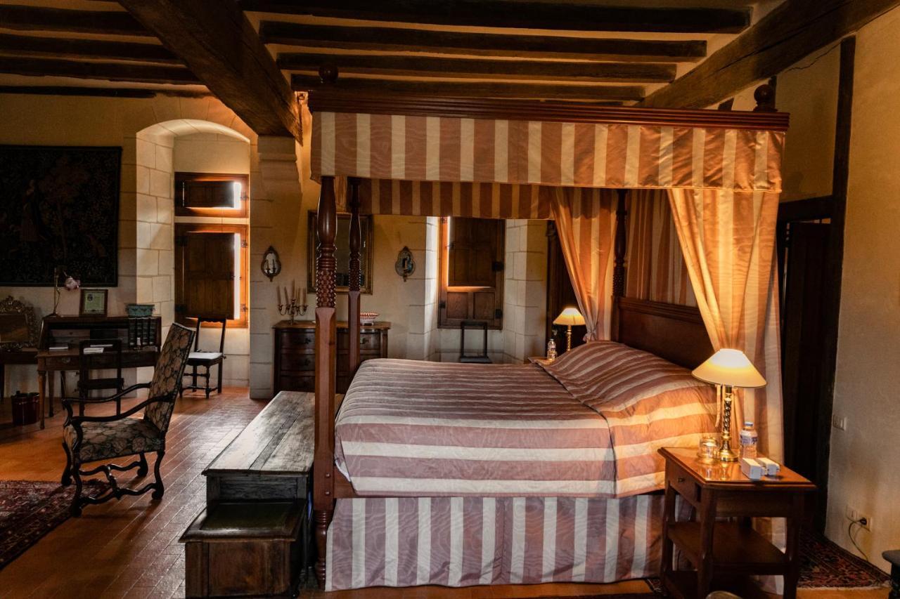 Louerre Manoir Du Bois Noblet B&B 외부 사진