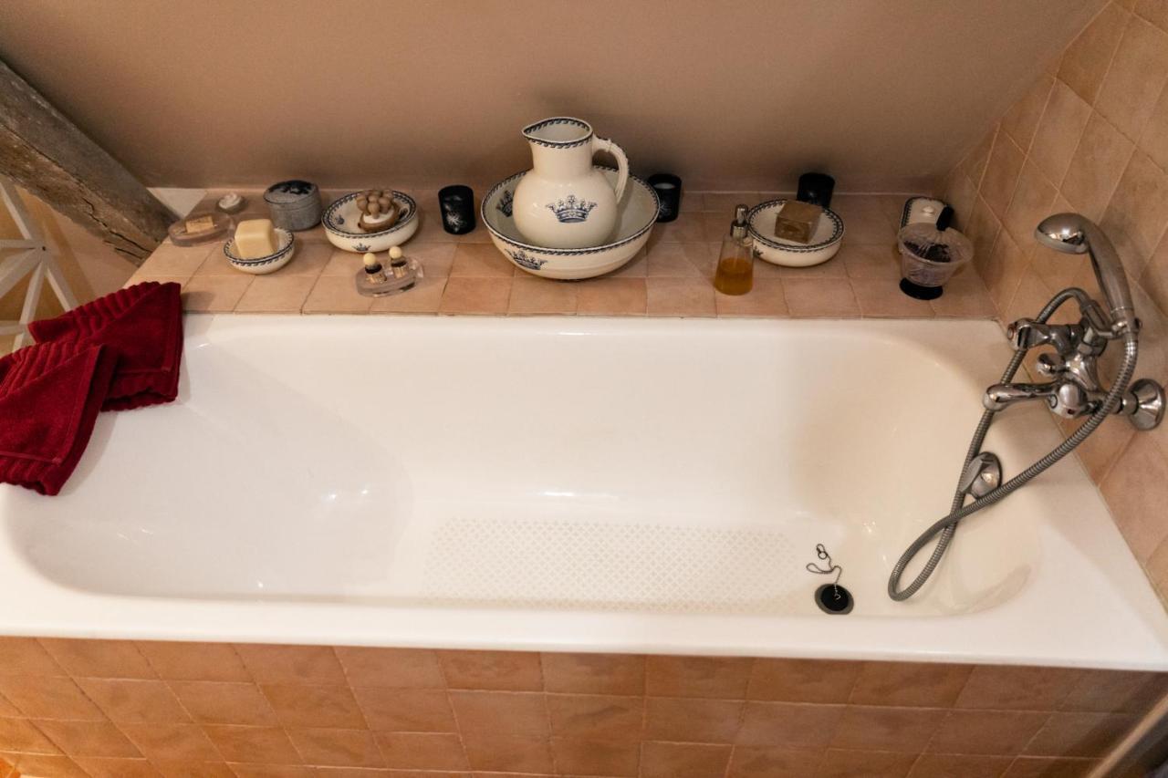 Louerre Manoir Du Bois Noblet B&B 외부 사진