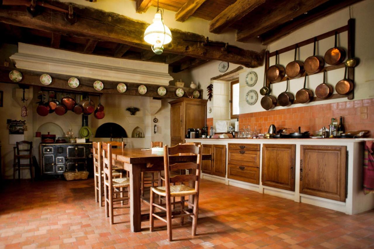 Louerre Manoir Du Bois Noblet B&B 외부 사진